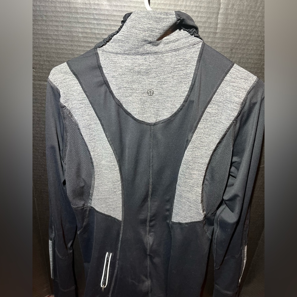 Lululemon Athletica Black & Gray Quarter-Zip